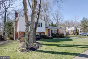 7117 Hadlow Ct, Springfield, VA 22152 - Photo 3