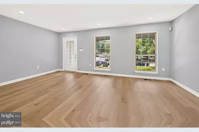 6920 Hovingham Court, Centreville, VA 20121 - Photo 5