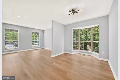 6920 Hovingham Court, Centreville, VA 20121 - Photo 7