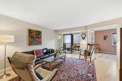 5902 Mount Eagle Drive #714, Alexandria, VA 22303 - Photo 3