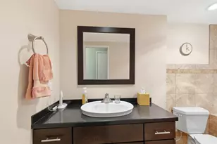 5902 Mt Eagle Dr, Alexandria, VA 22303 - Photo 7