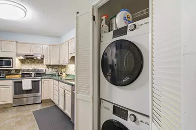 5902 Mount Eagle Drive #714, Alexandria, VA 22303 - Photo 9