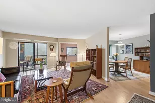 5902 Mt Eagle Dr, Alexandria, VA 22303 - Photo 13