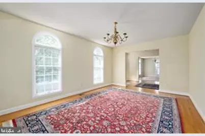 2725 Oldewood Drive, Falls Church, VA 22043 - Photo 9