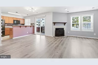 12891 Grays Pointe Road #12891B, Fairfax, VA 22033 - Photo 7