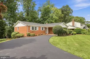6922 Sydenstricker Rd, Springfield, VA 22152 - Photo 3