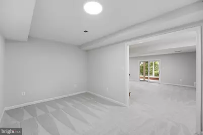 6922 Sydenstricker Road, Springfield, VA 22152 - Photo 39