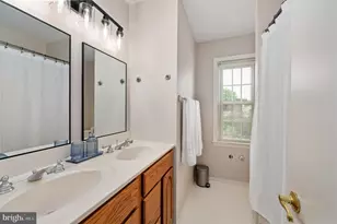 15209 General Stevens Ct, Chantilly, VA 20151 - Photo 29