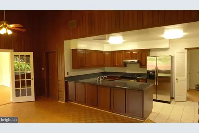 6301 Evermay Drive, McLean, VA 22101 - Photo 11