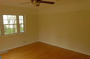 6301 Evermay Dr, McLean, VA 22101 - Photo 5
