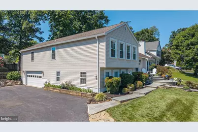 15203 Philip Lee Road, Chantilly, VA 20151 - Photo 3