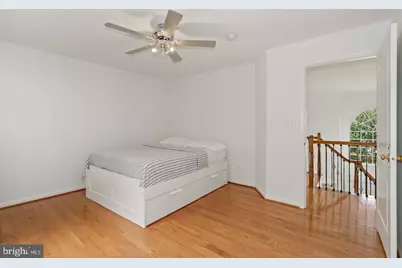 5045 Worthington Woods Way, Centreville, VA 20120 - Photo 33