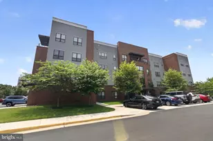 8970 Fascination Ct, Lorton, VA 22079 - Photo 3
