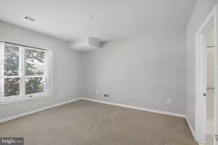 8970 Fascination Ct, Lorton, VA 22079 - Photo 9