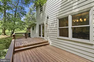 10811 Midsummer Dr, Reston, VA 20191 - Photo 33
