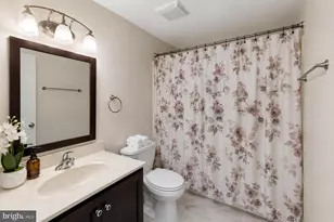 14564 Woodland Ridge Dr, Centreville, VA 20121 - Photo 27