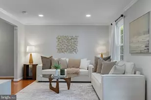 14564 Woodland Ridge Dr, Centreville, VA 20121 - Photo 7