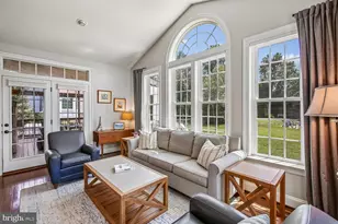 9423 Ferry Landing Ct, Alexandria, VA 22309 - Photo 19