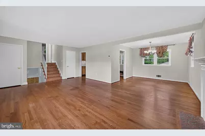 7011 Sea Cliff Road, McLean, VA 22101 - Photo 3
