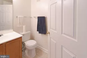 7505 Calderon Ct, Alexandria, VA 22306 - Photo 9