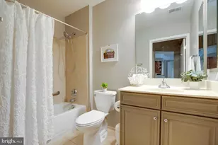 2901 Saintsbury Plaza, Fairfax, VA 22031 - Photo 33