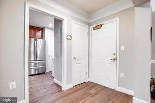 2901 Saintsbury Plaza, Fairfax, VA 22031 - Photo 7