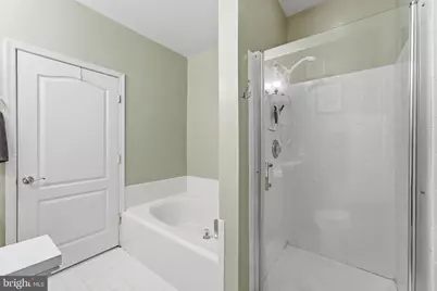 7712 Haynes Point Way #B, Alexandria, VA 22315 - Photo 25