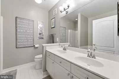 7712 Haynes Point Way #B, Alexandria, VA 22315 - Photo 23