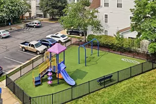 7712 Haynes Point Way, Alexandria, VA 22315 - Photo 33
