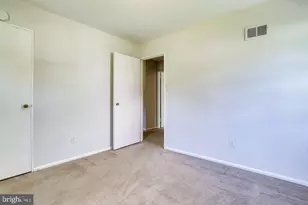 1922 Anderson Rd, Falls Church, VA 22043 - Photo 17