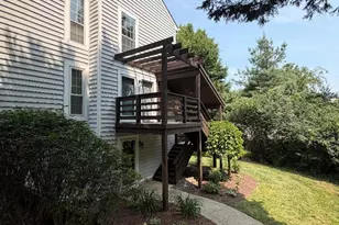 10088 Oakton Terrace Rd, Oakton, VA 22124 - Photo 3