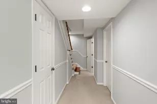 8374 Glastonbury Ct, Annandale, VA 22003 - Photo 21