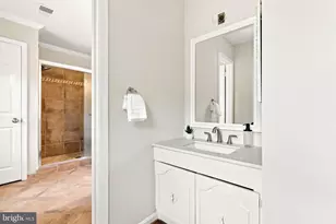 9811 Vertain Ct, Fairfax, VA 22032 - Photo 27