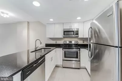 1951 Sagewood Lane #523, Reston, VA 20191 - Photo 9