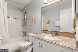 6630 High Valley Ln, Alexandria, VA 22315 - Photo 23
