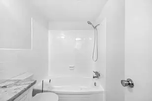 4961 Americana Dr, Annandale, VA 22003 - Photo 17