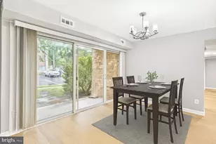 8001 Chanute Pl, Falls Church, VA 22042 - Photo 3