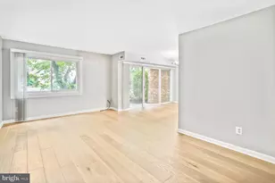 8001 Chanute Pl, Falls Church, VA 22042 - Photo 11