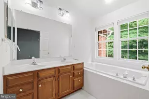 1414 Park Garden Ln, Reston, VA 20194 - Photo 17