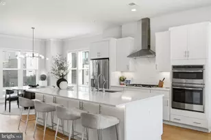 14339 Beckett Glen Cir, Chantilly, VA 20151 - Photo 11