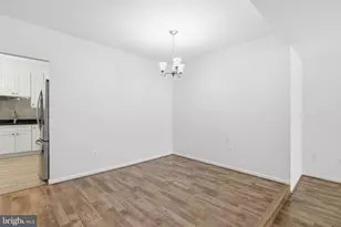 7208 Jillspring Ct, Springfield, VA 22152 - Photo 5