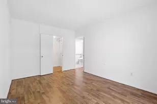7208 Jillspring Ct, Springfield, VA 22152 - Photo 17