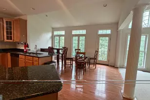 12525 Cerromar Pl, Fairfax, VA 22030 - Photo 11