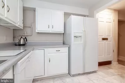 6034 Chesterbrook Road #B, McLean, VA 22101 - Photo 31