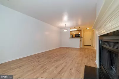 3176 Summit Square Drive #4-D3, Oakton, VA 22124 - Photo 25