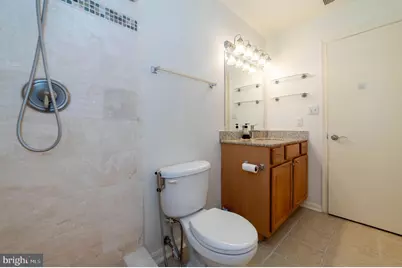 3176 Summit Square Drive #4-D3, Oakton, VA 22124 - Photo 35