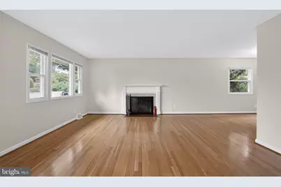 1452 Dewberry Court, McLean, VA 22101 - Photo 11