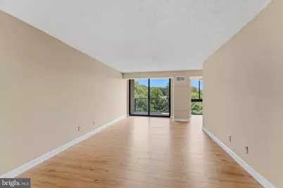 2311 Pimmit Drive #706, Falls Church, VA 22043 - Photo 9