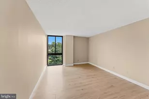 2311 Pimmit Dr, Falls Church, VA 22043 - Photo 21