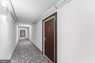 2311 Pimmit Dr, Falls Church, VA 22043 - Photo 5